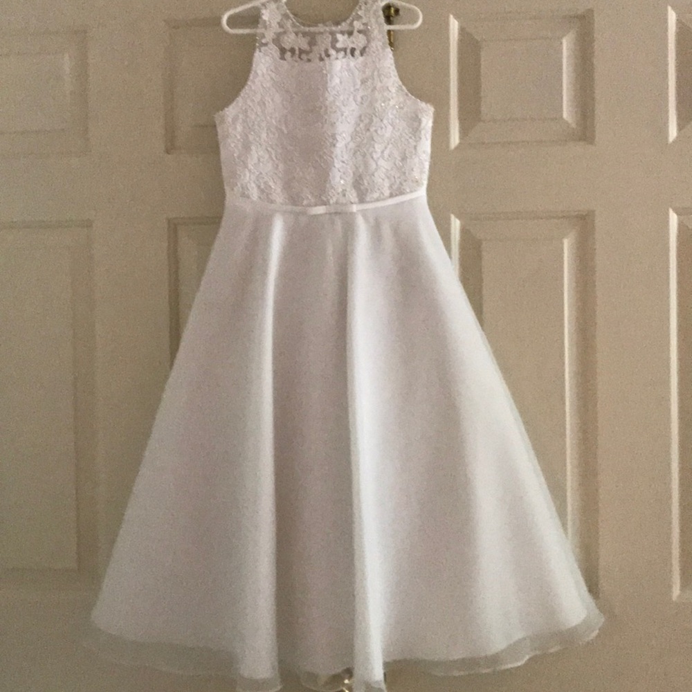 Flower girl or religious holiday dress